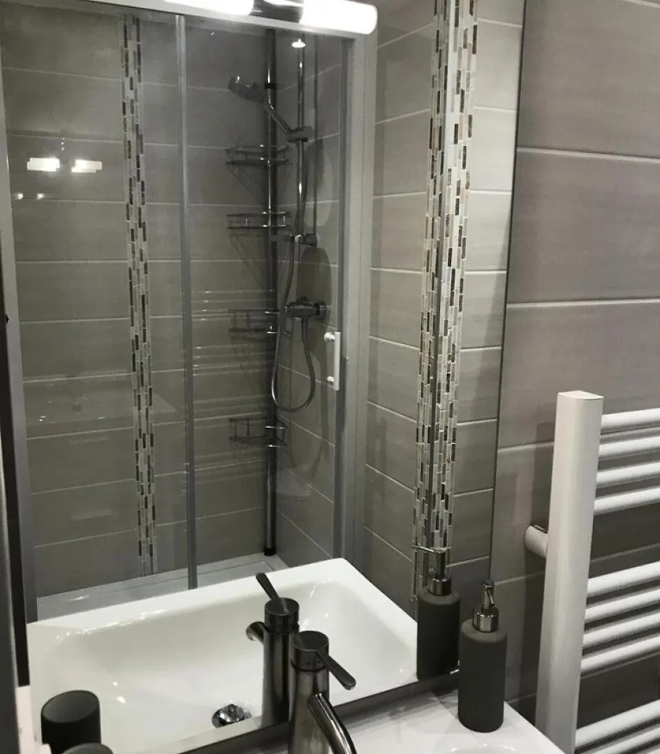 Residence Gentiannes - Appart Exceptionnel Sur Les Pistes Depart Ski Aux Pieds Du Balcon Mae-9681 Vars  Lägenhet